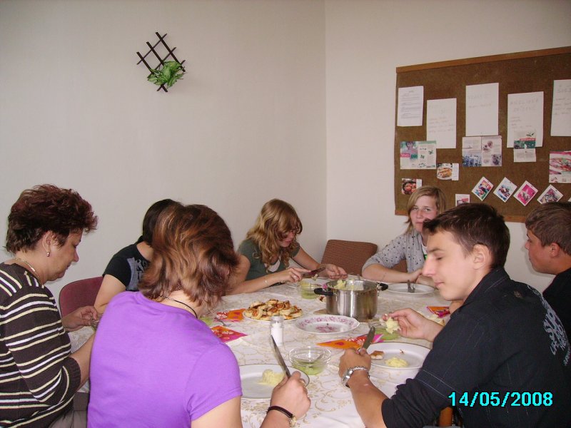 img00014.jpg
