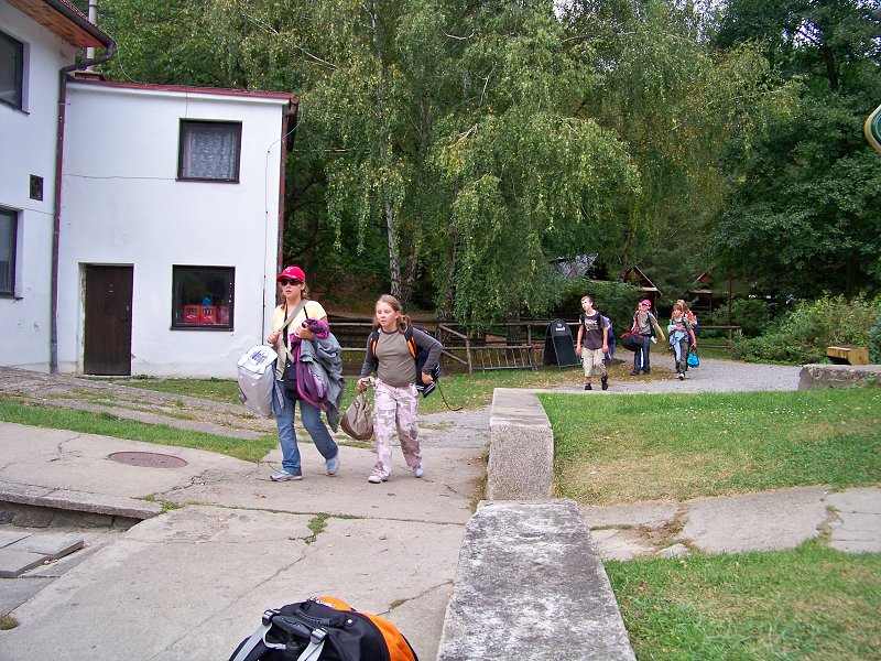 img00107.jpg