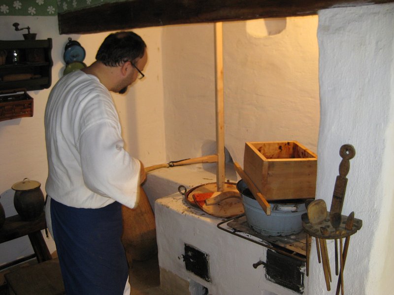 img00117.jpg