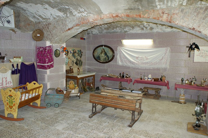 img00007.jpg