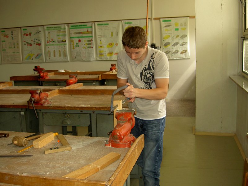 img00085.jpg