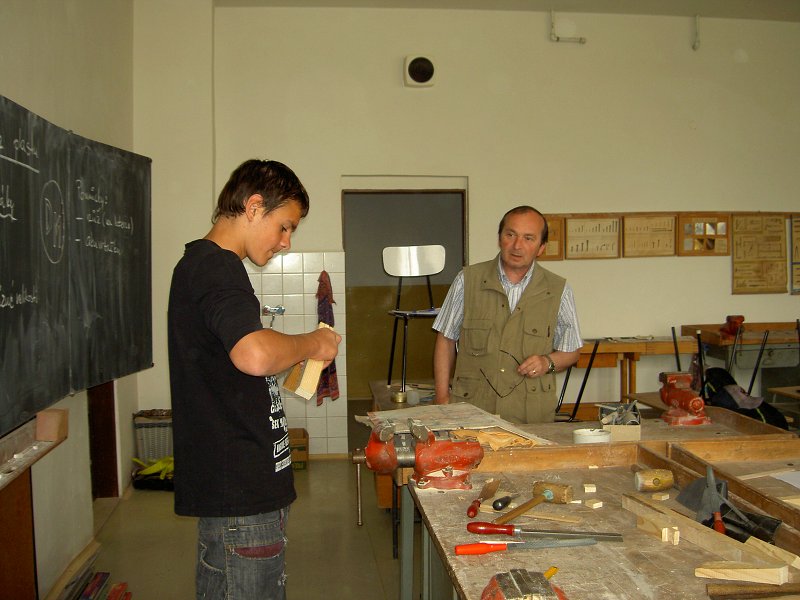 img00087.jpg