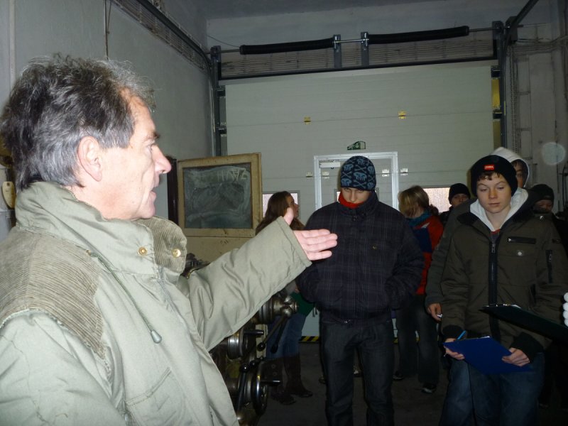img00128.jpg