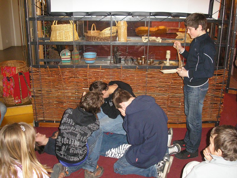 img00030.jpg
