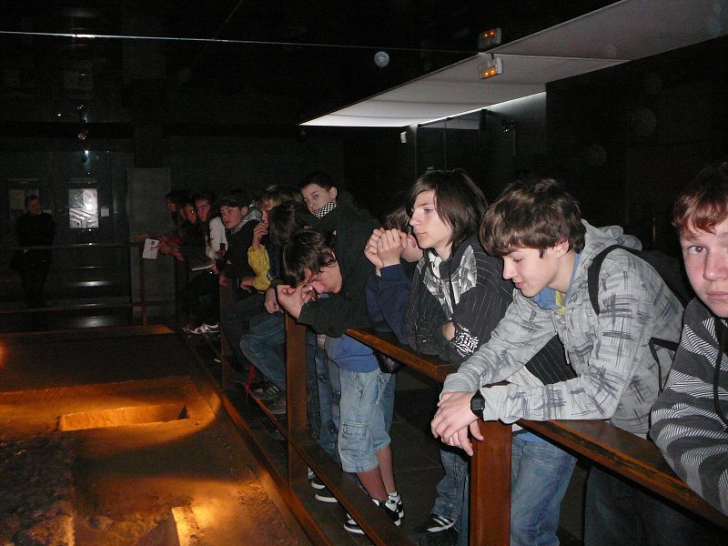 img00016.jpg