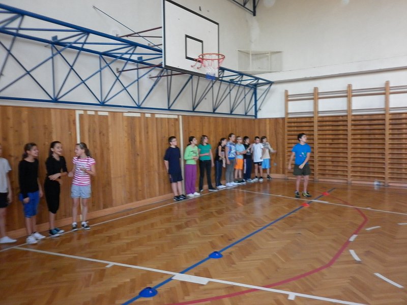 img00009.jpg